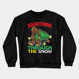 Sasquatch Christmas Squatching Bigfoot Xmas Tree Light T-Shirt Crewneck Sweatshirt